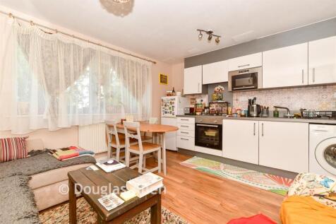 Lounge/Diner/Kitchen
