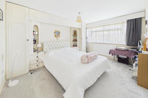 Langbank Avenue, Binley, Coventry photo 5