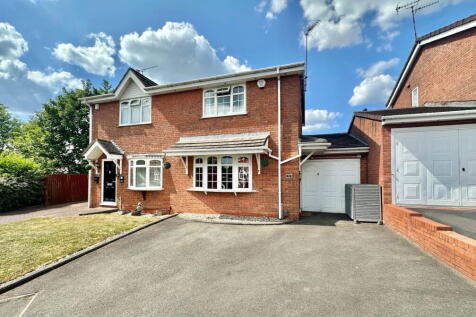 Bilston, WV14 - property photo
