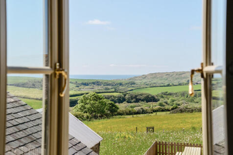 1298221-64-682df7...