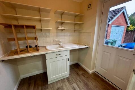Hillcrest, Downham Market, PE38 photo 4