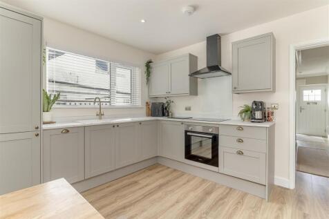 Dining Kitchen - D.jpg