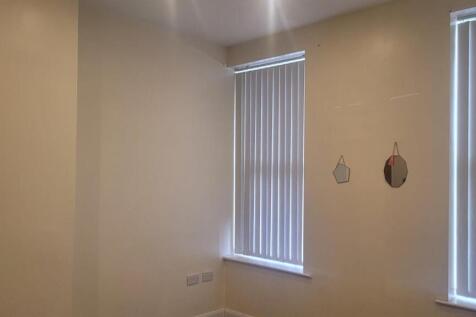 Albion Street, Heckmondwike photo 3