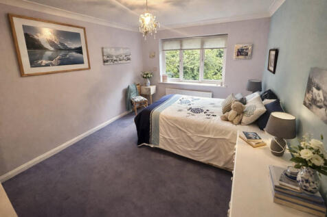 The Beeches, Park Street, St Albans, Hertfordshire, AL2 photo 4
