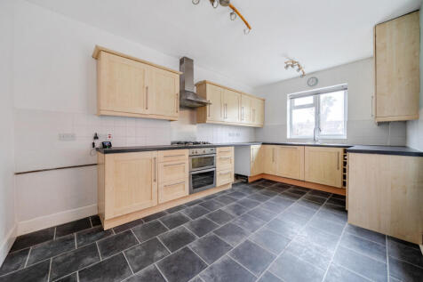 1386598-16-692d8b...