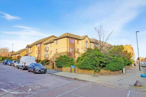 09-f6f4JHPropWorld - 29 Castle Court - 43.jpg