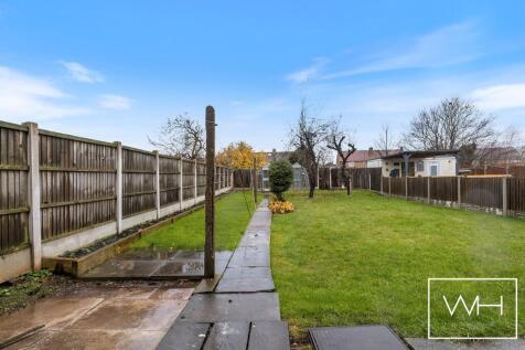 72 Ingleborough Driv