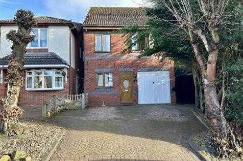 Ross Rowley Regis 1.jpg