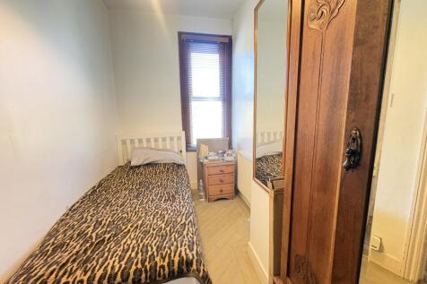 Broadfield Road, London, SE6 photo 4