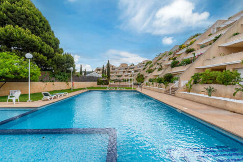 Pool area