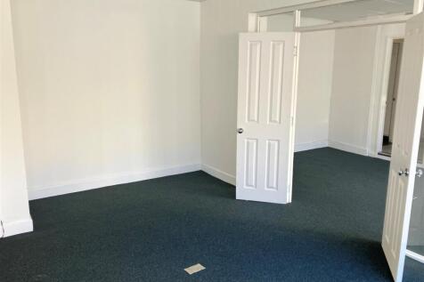 6-7 Hauley Road - Pic 2.jpg