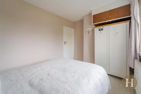 Hadleigh Estate Agents-34.jpg