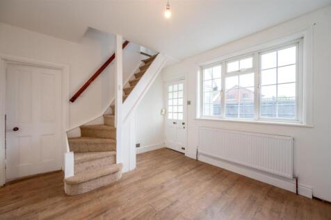 Christmas Cottage 25 8.jpg