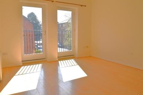 LOUNGE DINING ROOM