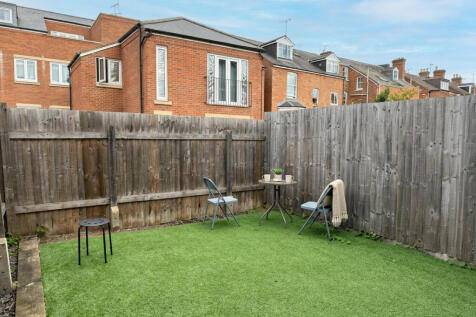 2 Marshall's Yard, Plymouth Place, Leamington Spa photo 4