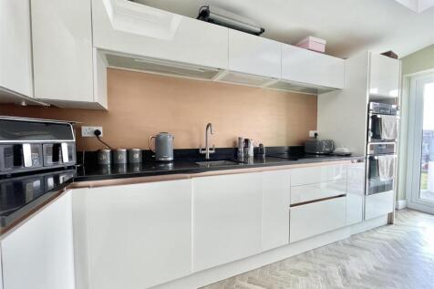 Open Plan Kitchen Diner