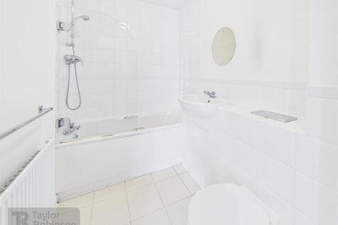 CAM02600G0-PR0728-STILL002.jpg