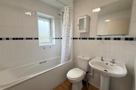 Bathroom.jpg