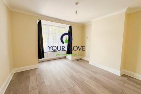 Lavender Avenue, Worcester Park, KT4 photo 3