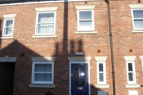 6-bed terraced on 44 Gordon Street, Leamington Spa, £3,510/mo