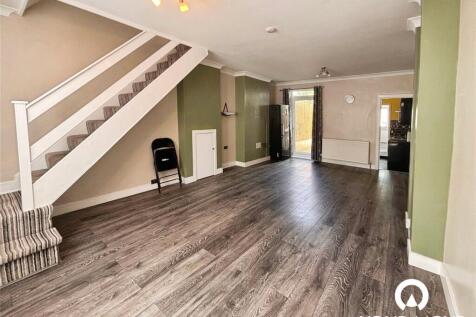 Leopold Road, Chatham, Kent, ME4 photo 3