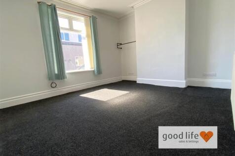 front room 152norastreet.jpg
