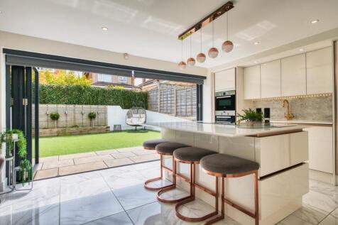 Show-Home (11).jpg