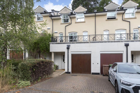 Woodmeade Close, Charlton Kings, GL52 6TN photo 3