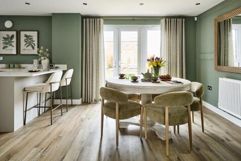 French doors to the garden