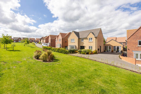 Showground Road 19 External-2