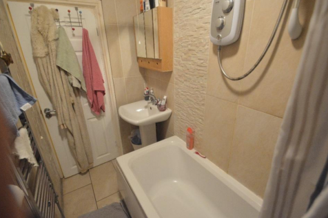 39 Mayville Avenue, Leeds, West Yorkshire, LS6 photo 4