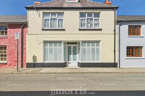 CAM02121G0-PR0148-STILL002.jpg