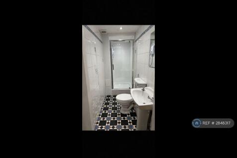 Shower Room 2