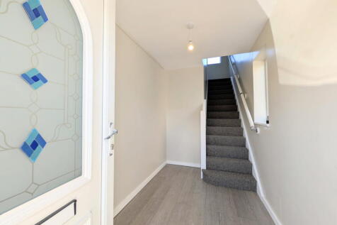 To Let - Churchill Avenue, Marshside, PR9 - Two Bed First Floor Apt photo 4