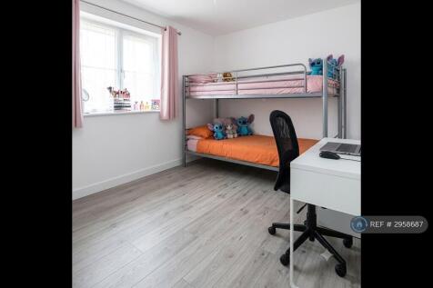 Fortescue Road, Edgware, HA8 photo 4