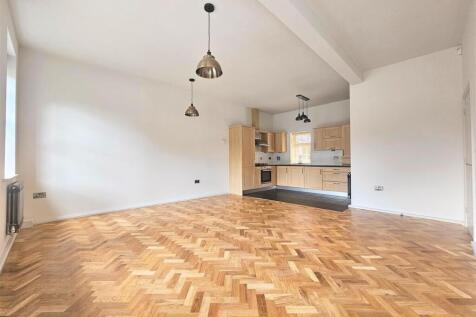 41 Lowbridge Walk, Bilston photo 3