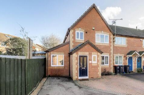 Newport Pagnell, MK16 - property photo