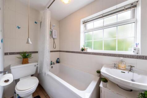 6 Warren Close-025.jpg