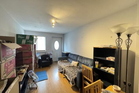 Silver Street, Whitwick, Coalville, LE67 photo 3