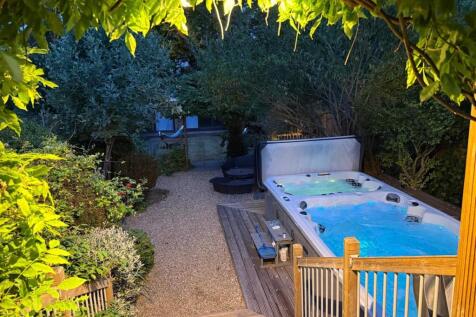 PHOTO-2025-07-14-08-06-22 (1).jpg