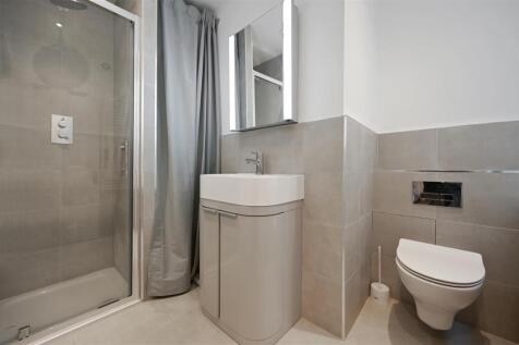 BCAR - 26 Messaline Avenue - Shower (4).JPG