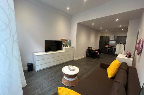 Orleans House, Edmund Street, L3 photo 3