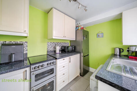 b0e01ab9-6a01-45c...