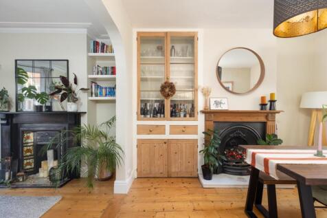 33 Repton Road, BS4-24.jpg