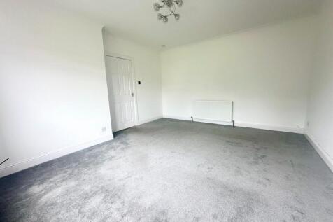 Whifflet Street, Coatbridge photo 3