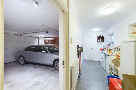 Garage/Utility