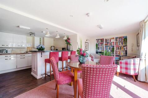 Owners Library and Kitchen.JPG