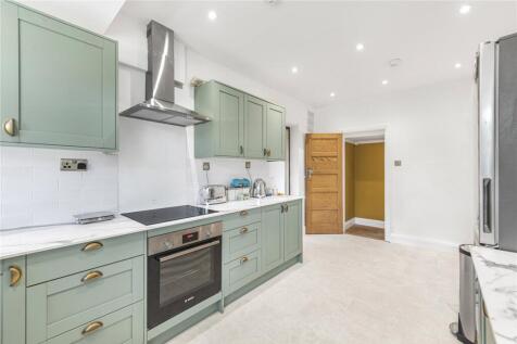 Percy Road, Twickenham, TW2 photo 3