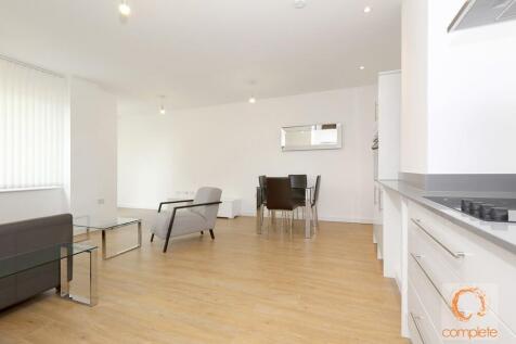 Nova House, Buckingham Gardens, Slough, SL1 photo 3