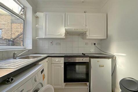 Studio to rent